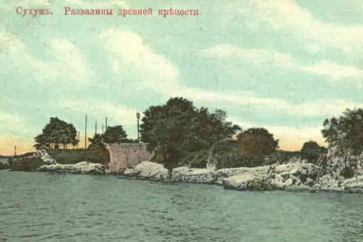 Историческая крепость